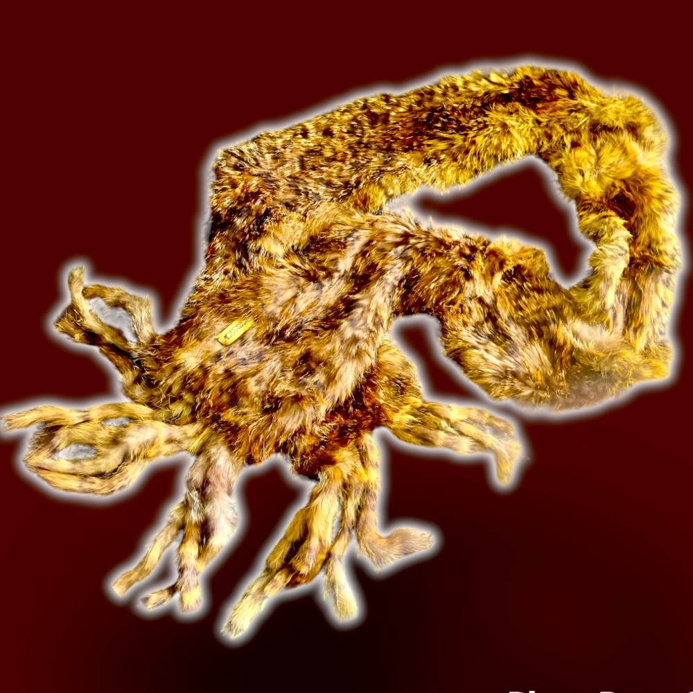 Antonio Catanzaro vintage 6.5’ all (real) fur knit scarf